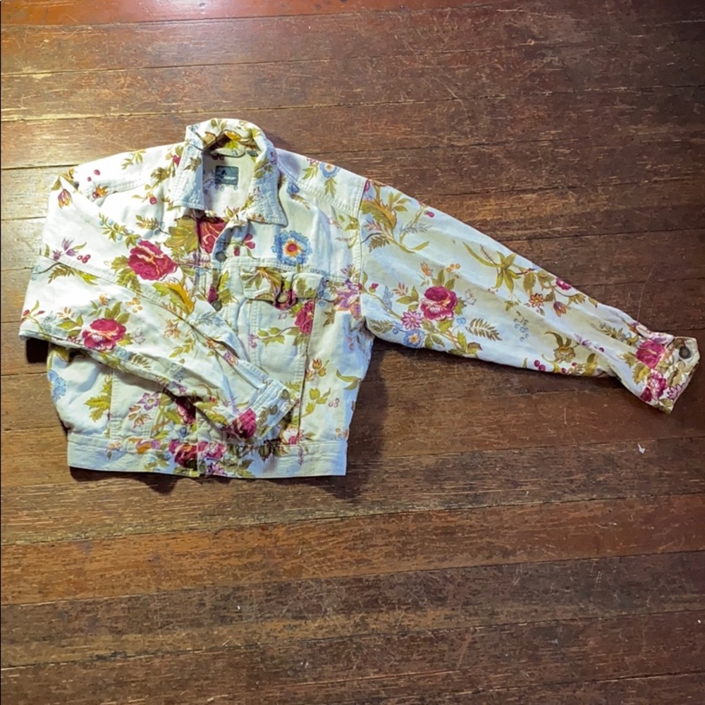 90s Vintage Liz Wear Floral Denim Jacket